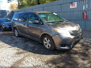 TOYOTA TOYOTA SIENNA BASE V6