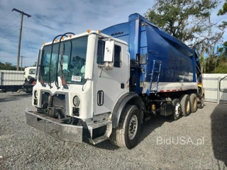 MACK MRU600