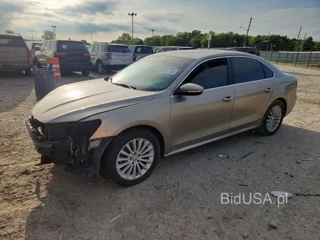 VOLKSWAGEN PASSAT SE