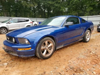 FORD MUSTANG GT