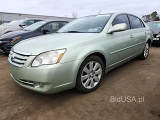 TOYOTA AVALON XLS