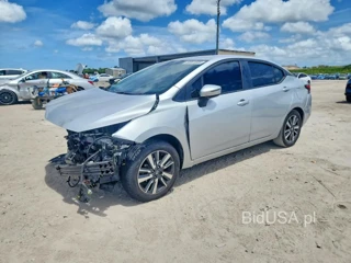 NISSAN VERSA SV