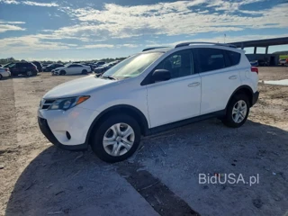 TOYOTA RAV4 LE