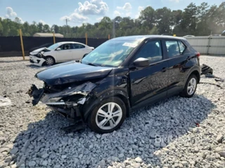 NISSAN KICKS S