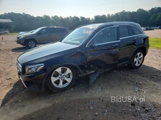 MERCEDES-BENZ GLC 300 4MATIC