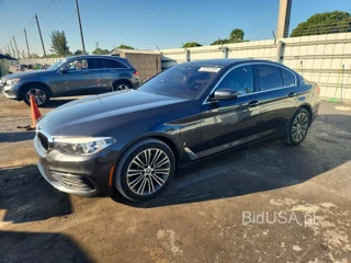 BMW 530E