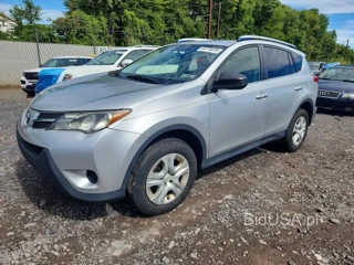 TOYOTA RAV4 LE