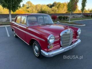 MERCEDES-BENZ 190D