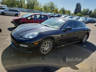 PORSCHE PANAMERA S