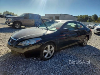 TOYOTA CAMRY SOLARA SLE V6