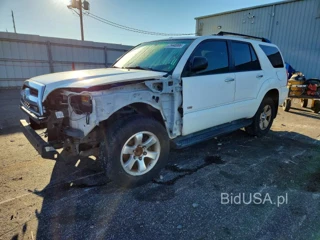 TOYOTA 4RUNNER SR5