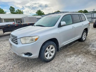 TOYOTA HIGHLANDER BASE