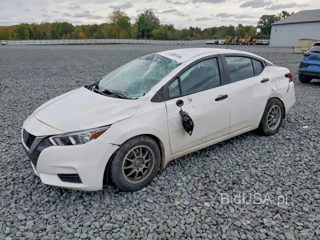 NISSAN VERSA S