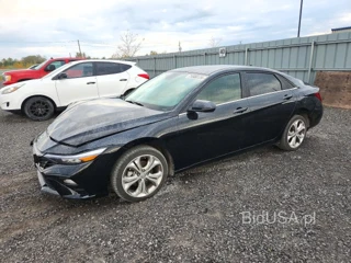 HYUNDAI ELANTRA LUXURY
