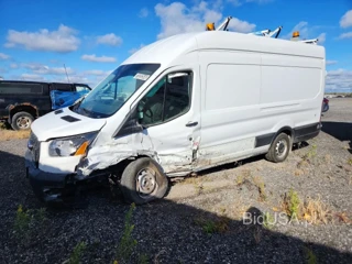FORD TRANSIT 250