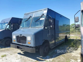 FREIGHTLINER CHASSIS M LINE WALK-IN VAN