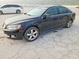 VOLKSWAGEN PASSAT SE