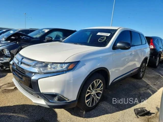 MITSUBISHI OUTLANDER SE