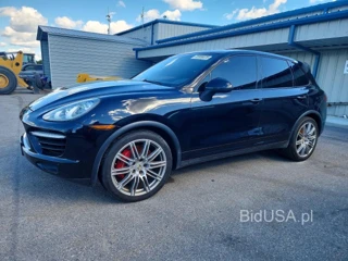 PORSCHE CAYENNE TURBO