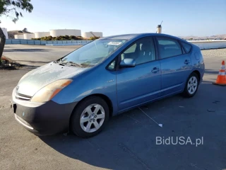TOYOTA PRIUS BASE
