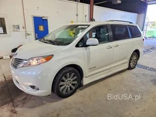 TOYOTA SIENNA LIMITED 7-PASSENGER