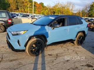TOYOTA RAV4 XSE