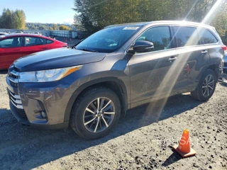 TOYOTA HIGHLANDER XLE