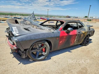 DODGE CHALLENGER SRT HELLCAT