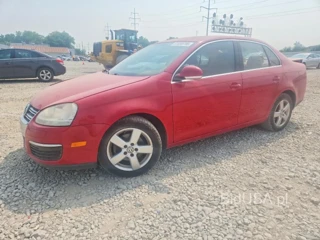 VOLKSWAGEN JETTA SE