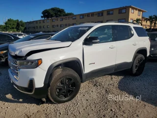 GMC ACADIA AT4