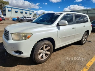 TOYOTA HIGHLANDER BASE