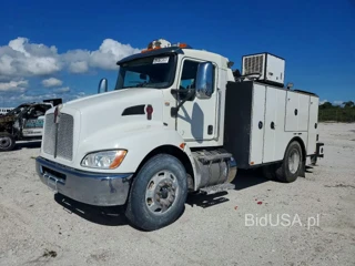 KENWORTH T270