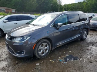 CHRYSLER PACIFICA HYBRID LIMITED