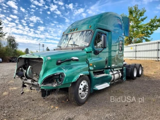 FREIGHTLINER CASCADIA