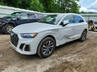 AUDI Q5 PREMIUM PLUS 45