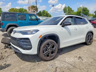 VOLKSWAGEN TIGUAN SE R-LINE BLACK