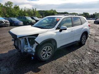 SUBARU FORESTER PREMIUM