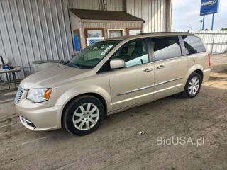 CHRYSLER TOWN & COUNTRY TOURING
