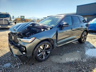 VOLVO XC60 PLUS