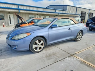 TOYOTA CAMRY SOLARA SLE V6