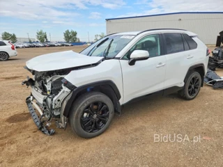 TOYOTA RAV4 SE