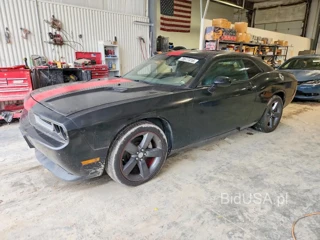 DODGE CHALLENGER SXT