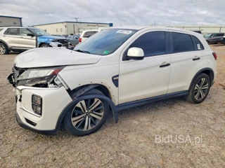 MITSUBISHI OUTLANDER SPORT ES