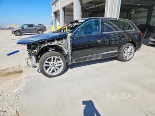 AUDI Q7 PREMIUM PLUS