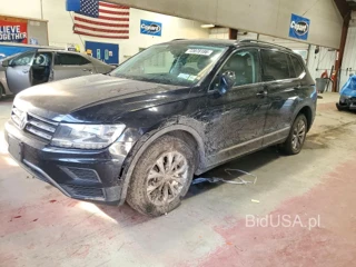 VOLKSWAGEN TIGUAN SE