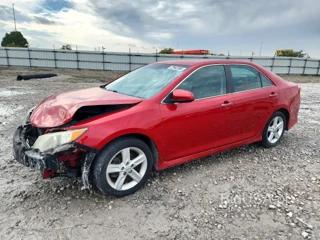 TOYOTA CAMRY SE