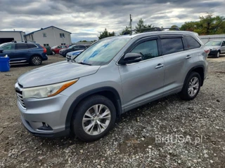 TOYOTA HIGHLANDER XLE