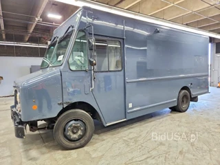 FREIGHTLINER MT45 CHASSIS