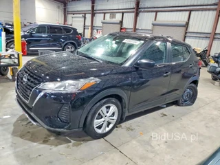 NISSAN KICKS PLAY S