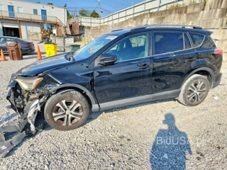 TOYOTA RAV4 LE